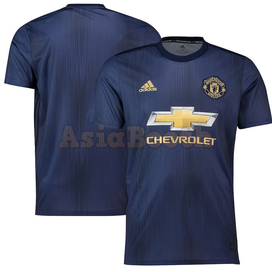 man united away jersey