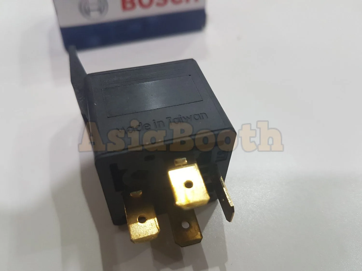 Bosch Relay 4 Pin 12v 30A 0986AH0453 -Side view