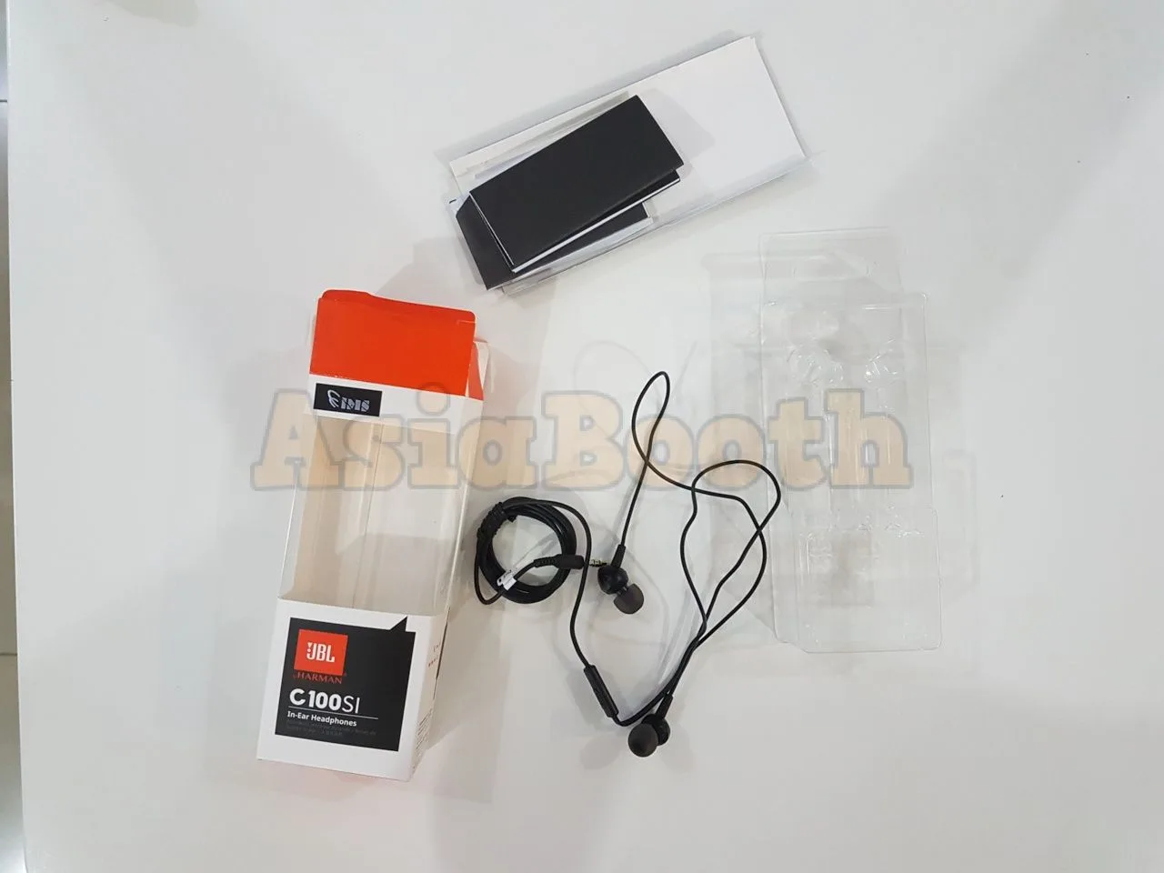 JBL By Harman C100si In-Ear Headphones