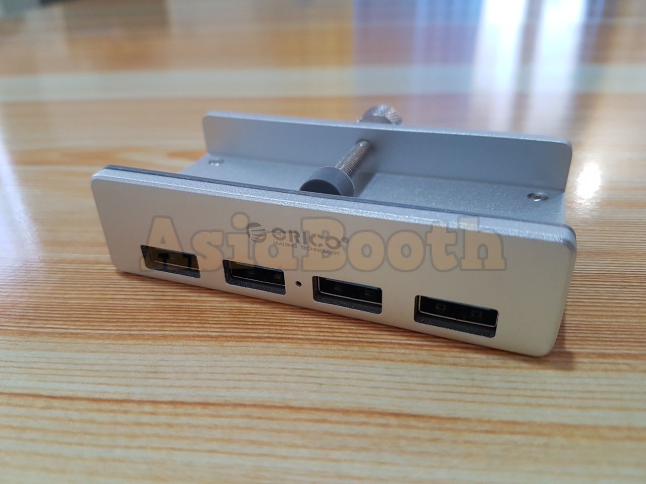 ORICO 4 Ports USB 3.0 Hub with Clip-On Type for Monitor & Desk