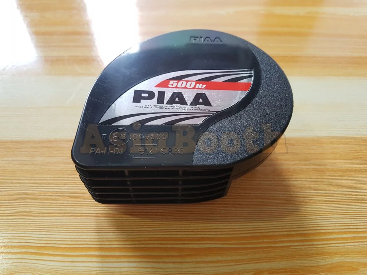 PIAA HORN -12 Dual Tone Slender Ultra Light Twin Horns 12V (400/500Hz)