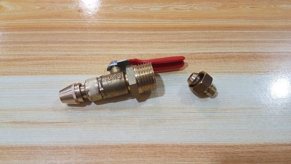 Multipurpose Adjustable Brass Jet Spray Nozzle (1/4" to 1/2")