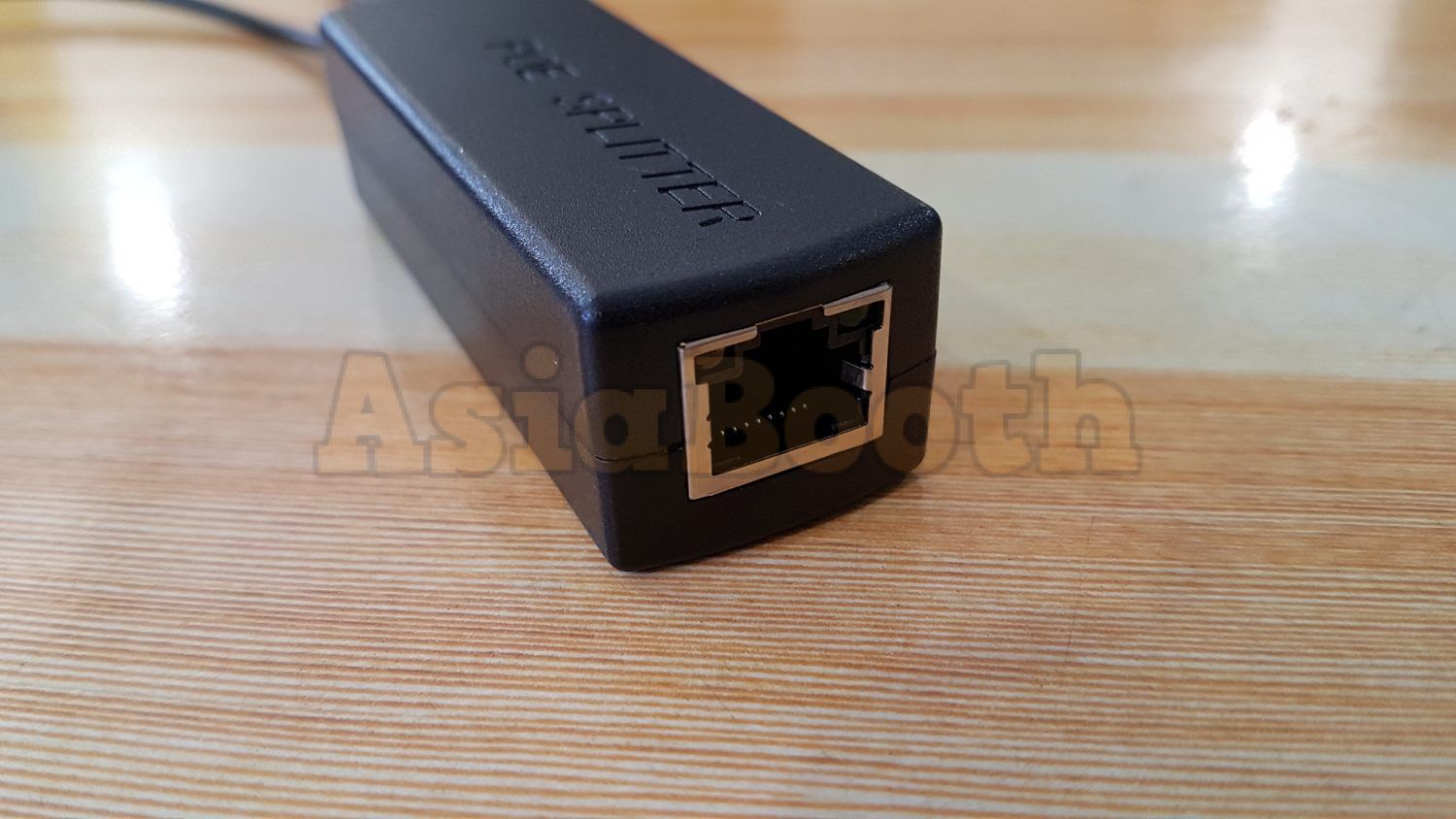 Custom Outdoor 4G/5G/6G Modem Router With IP65 Box Asia Booth