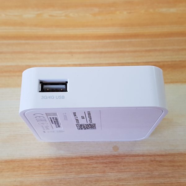 Custom Outdoor 4G/5G/6G Modem Router With IP65 Box Asia Booth